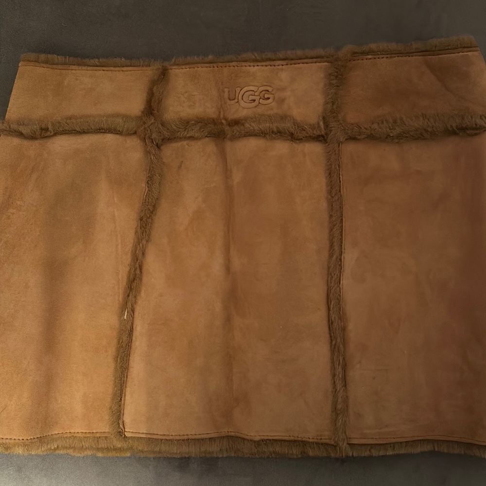 Ugg small suede skirt
